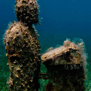 el orador escultura submarina en musa 300x300